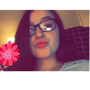 Meet your Posher, Alisha